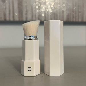 Fenty Beauty Portable Touch Up Brush 130 Never Used